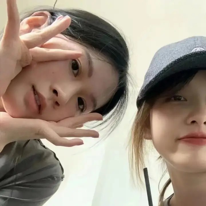 为了活命，我跟闺蜜一起跑